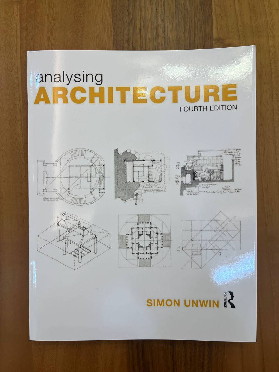 Analysing Architecture